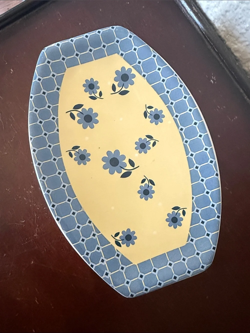 Royal Norfolk Blue Floral Butter Yellow Center Ceramic Soap Dish